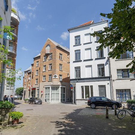 Beautiful Modern Apartment In The Heart Of Anversa Esterno foto